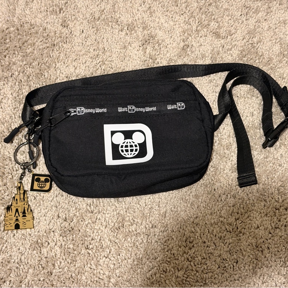 Walt Disney World Belt Bag w/ ear pocket & bag charm